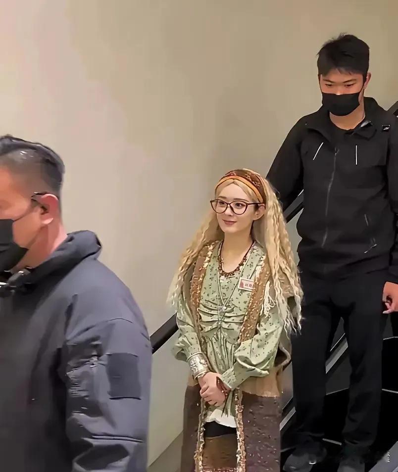 这是赵丽颖吗？我竟然都没认出来 