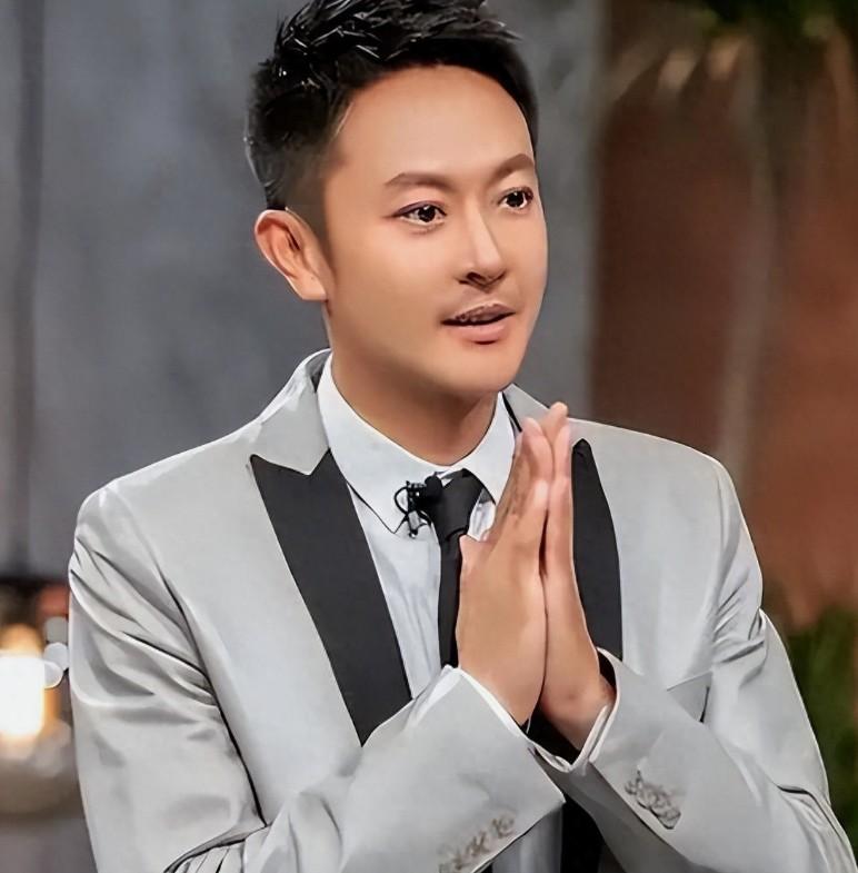 印小天也够不易的，结婚被骗婚，搞得人财两空。这又被边某诬陷，那几个演员又落井下石