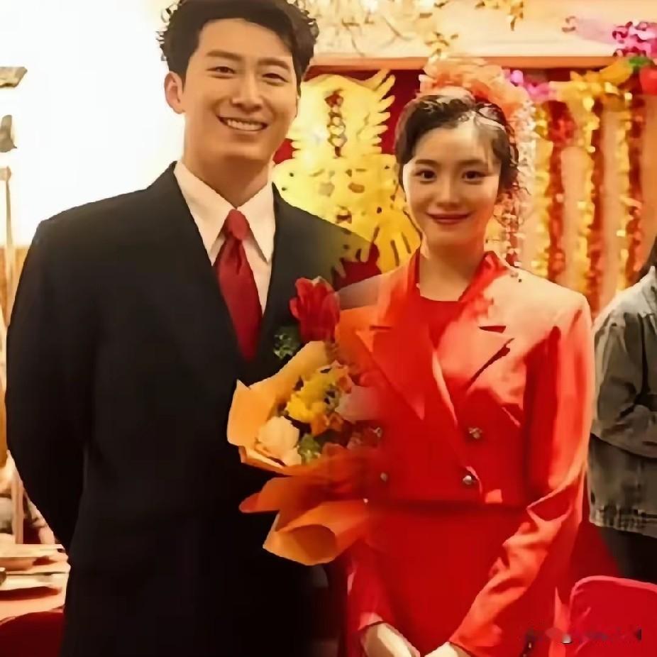 忆秦娥嫁给刘红兵的真相很扎心。忆秦娥不想唱戏了，她想放弃，但是舅舅、花彩香、团长