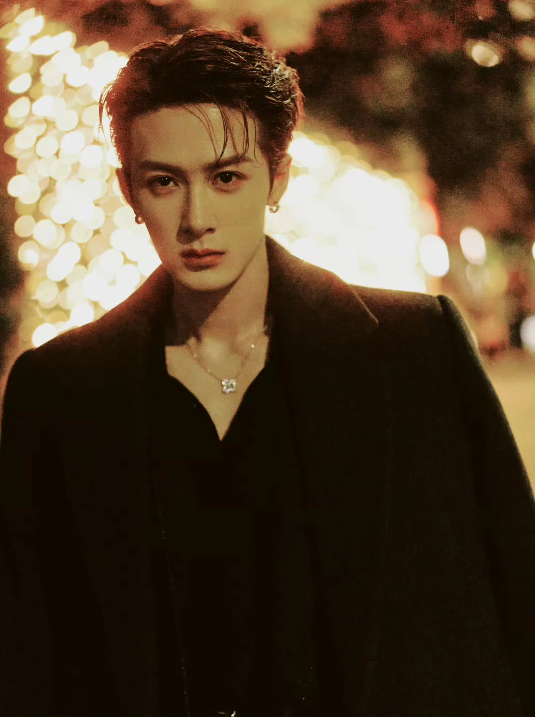 檀先生，想你了，很想很想你