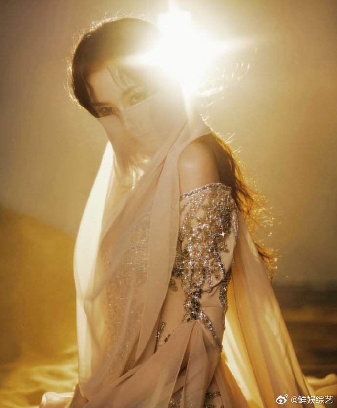 范一拍的宋祖儿周也范一镜头下的宋祖儿周也 范一镜头下的双美太绝了！宋祖儿周也各有