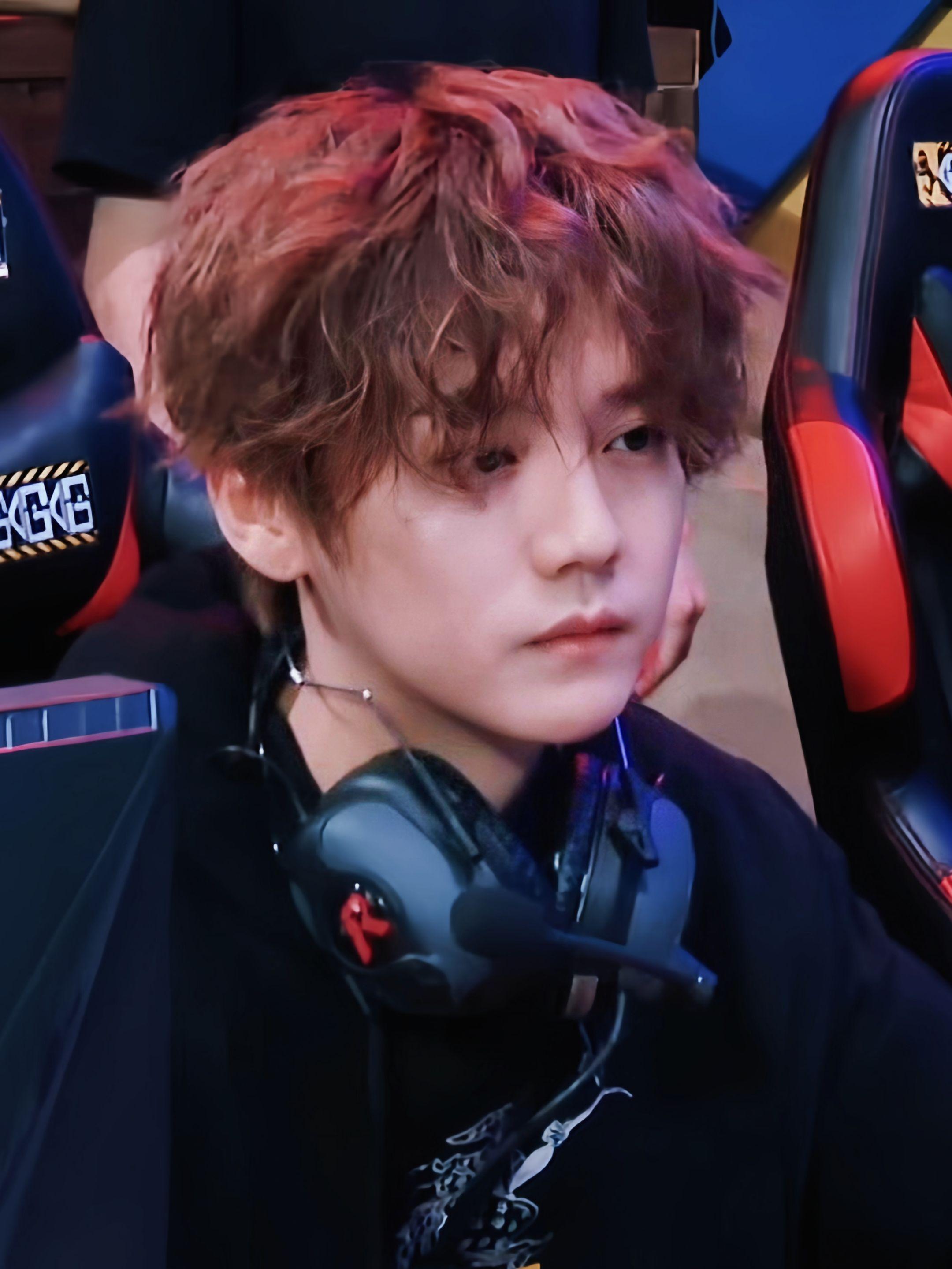 哥哥冷脸萌死所有人。