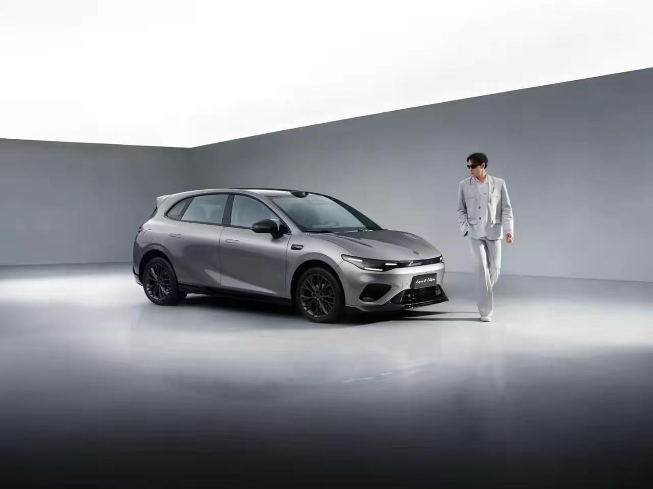 你准备好了吗？朋友们，零跑这波真的杀疯了！

先划重点：4月24号北京车展，La