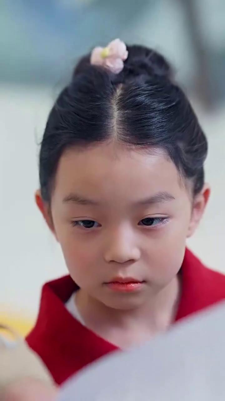 祝你早日康复。打开吧，求你了，就打开看看。怎么是在提醒你以前的我有多么愚蠢吗？