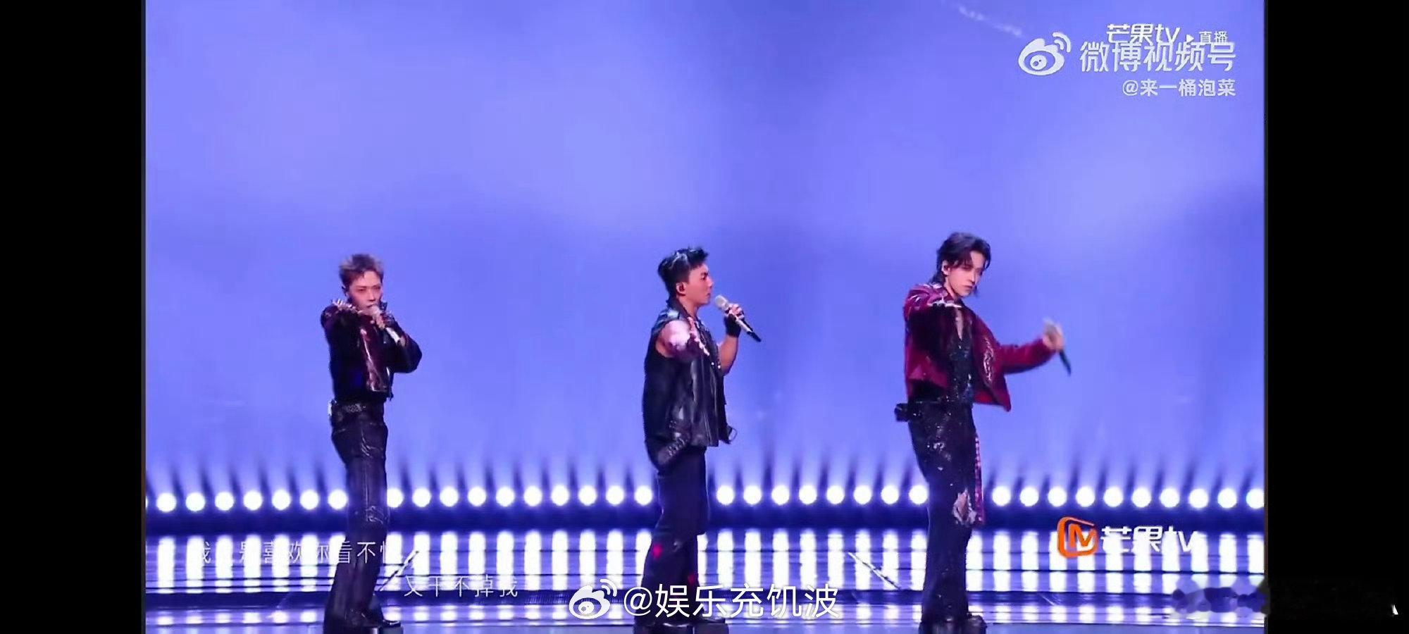 曹骏刘畊宏陈若轩狡猾的宽粉 曹骏问什么是一哒二，曹骏刘畊宏陈若轩的欢乐排练，狡猾