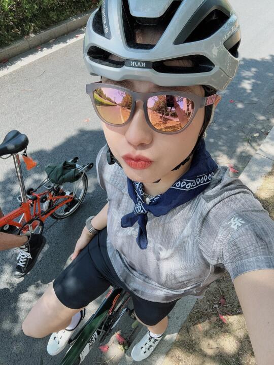 锁鞋休闲骑OOTD