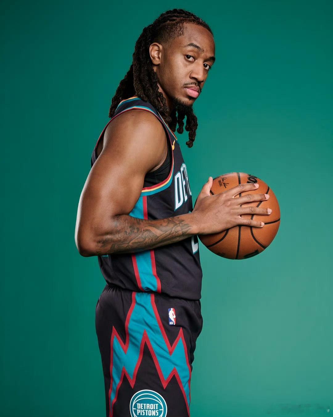 活塞在今天战胜老鹰后，豪取十一连胜继续霸榜东部第一！这十一连胜期间绝对离不开这几