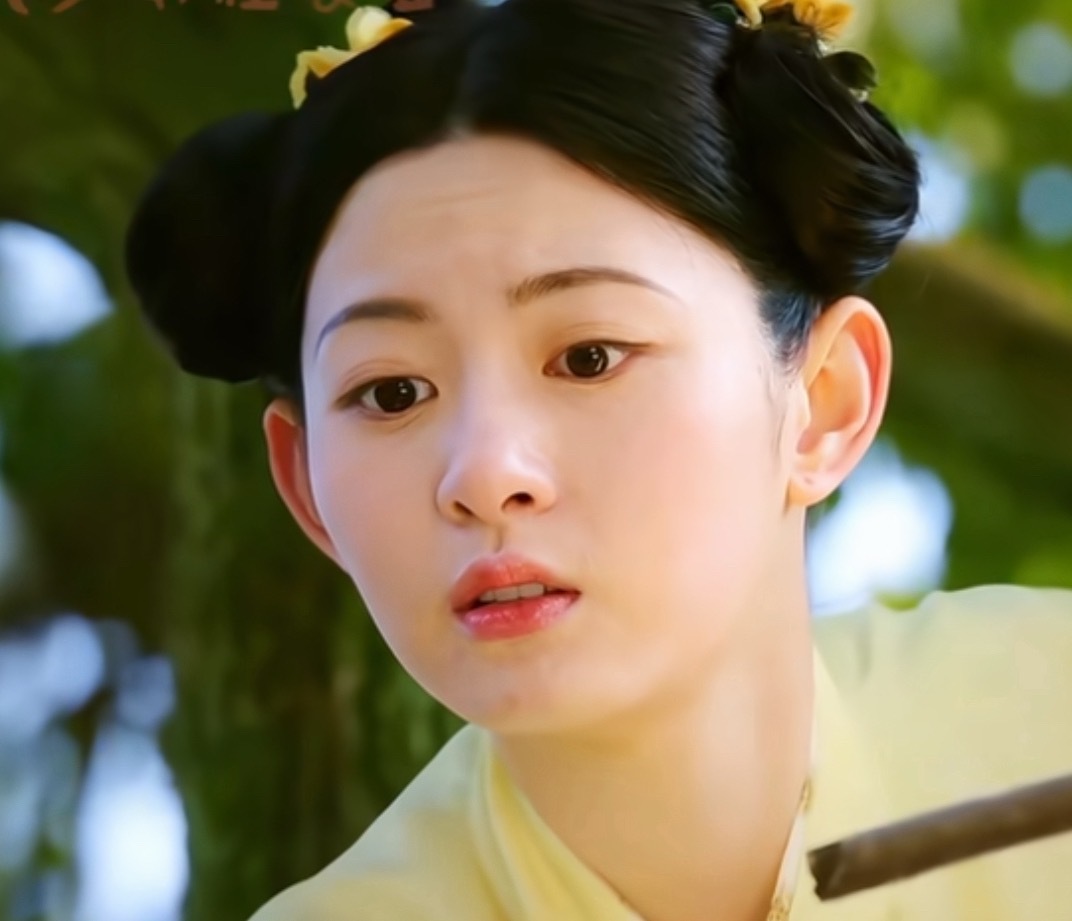 赵晴这个调整思路确实牛，以前上镜颧骨特别明显…现在居然一点都看不出来了…怎么拍都