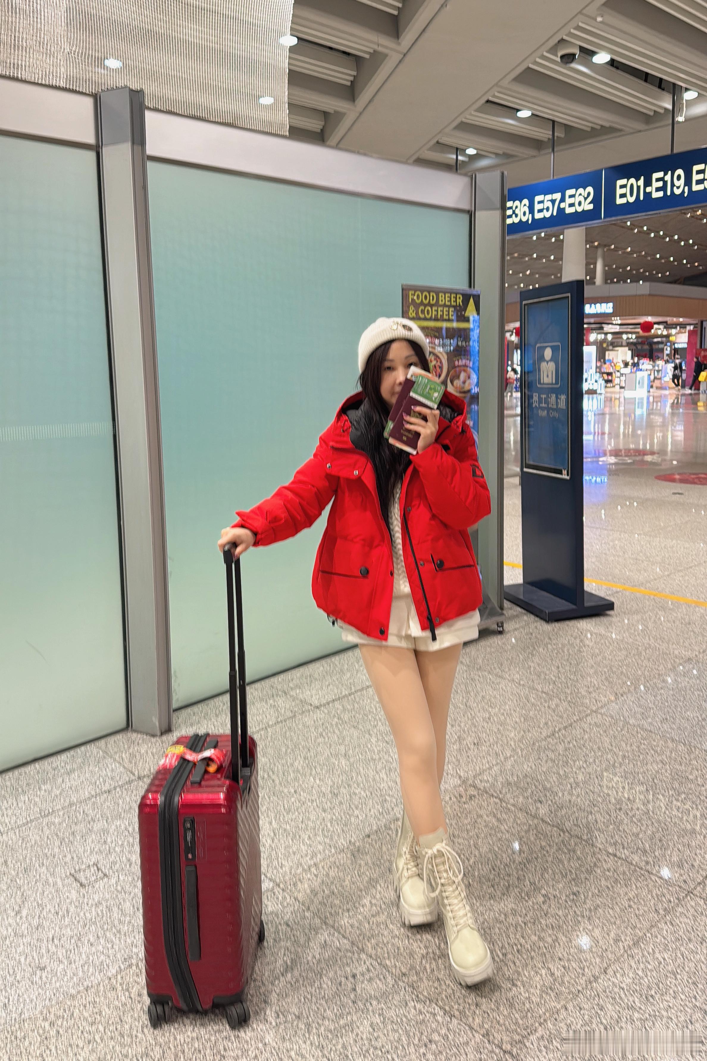 Day1，出发🛫飞机✈️航程比较久～ 