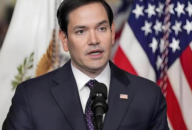 没想到真的成为“兄弟”！一直仇恨中国的美国国务卿卢比奥，突然改口说：如果遇到全球