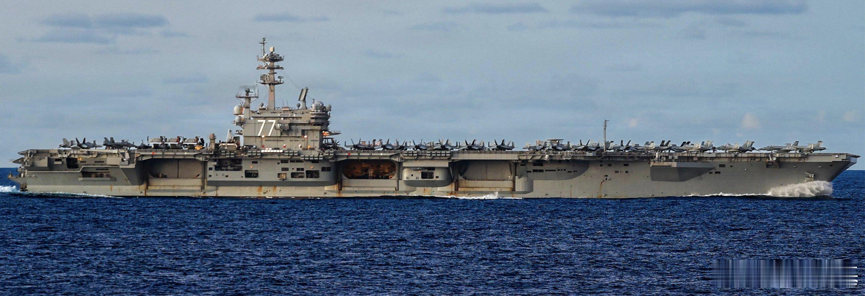 布什号携带的CVW-7中的 VAW-116 中队配置的是5架E-2C，而不是US