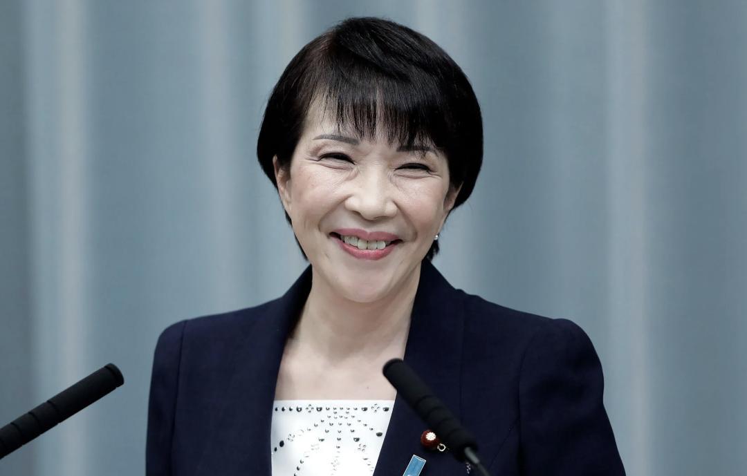 事实证明，靠发帖治国迟早要翻车。高市早苗这回算是彻底栽了，她苦心经营的“完美贤妻