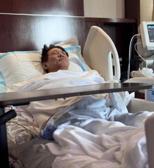 李连杰称面对死亡已非常淡然 据媒体报道，功夫皇帝李连杰生病住院 在其住院的照片中
