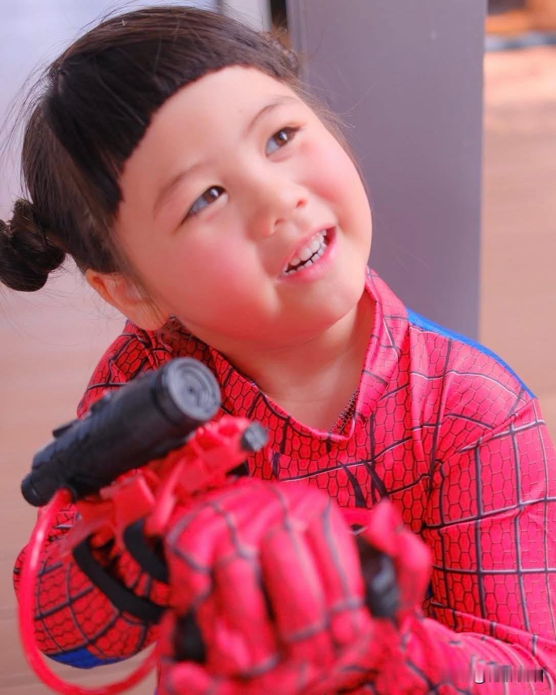 小Gale的蜘蛛侠look。。🕷️🕷️