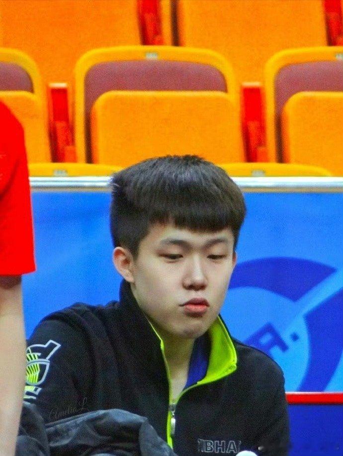 王楚钦太可爱了 当你开始觉得一个人很可爱你就完蛋了！🥺 对王楚钦的感情很复杂，
