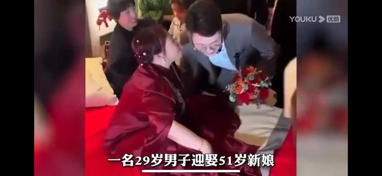 爱情不分年龄和身份，只要是真爱，我就支持并祝福他们