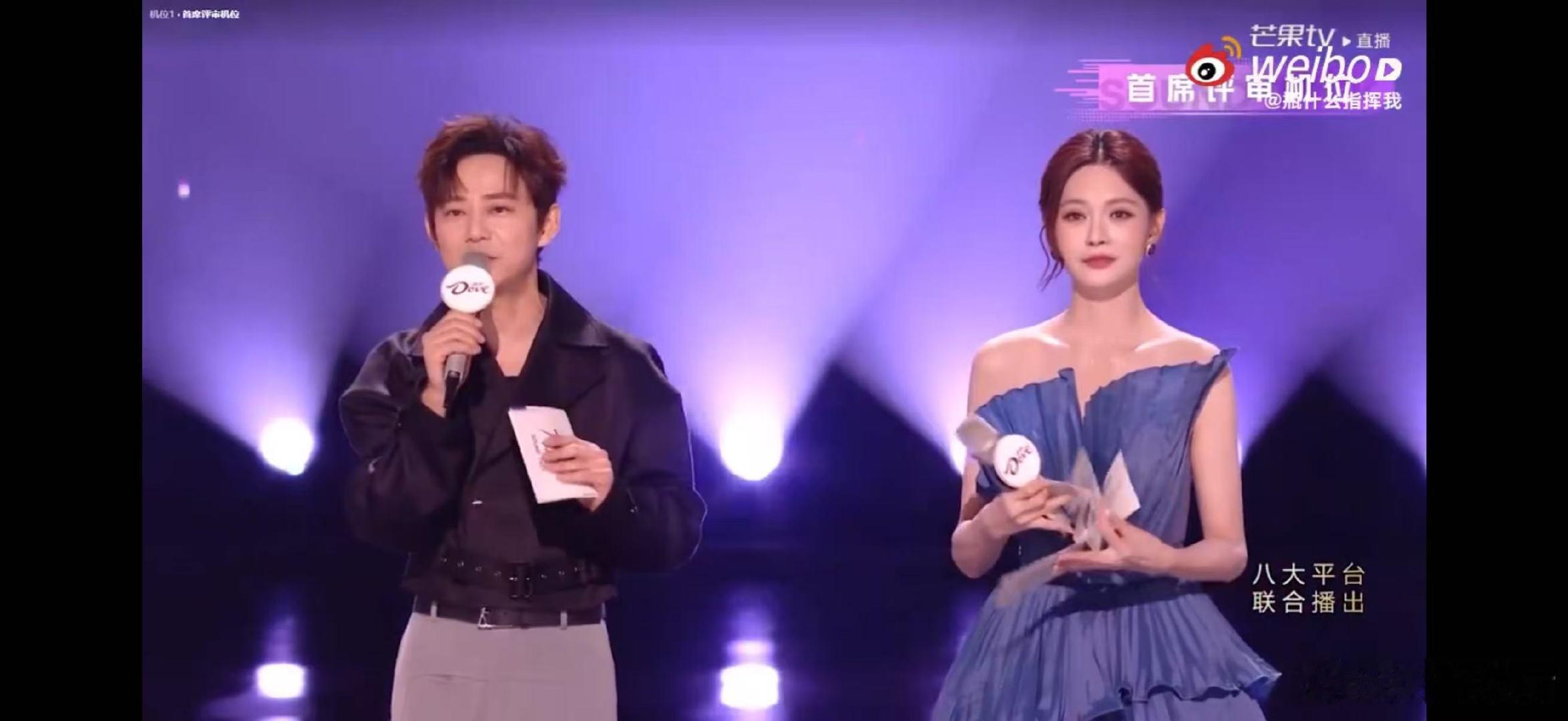 何老师这期压力小了声鸣远扬瞧何老师在声鸣远扬这期，压力释放后活力四射，和嘉宾互动