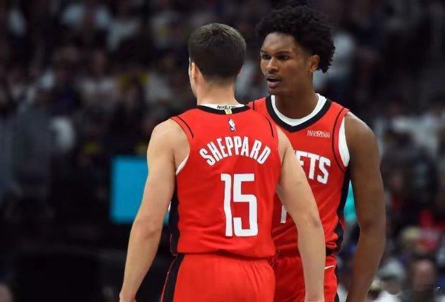 NBA常规赛3 月 17 日的这场 NBA 常规赛，休斯顿火箭坐镇主场迎战洛杉矶