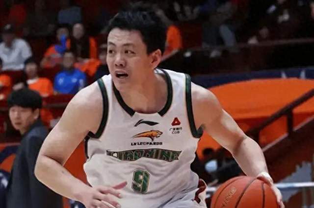辽宁104-93力克四川球员评价：3人优秀，6人及格