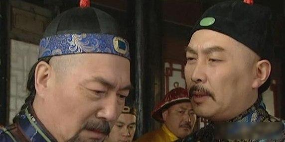 被抄的人不是贪污重臣，不是边陲败将，而是张廷玉——三朝元老，太庙配享的清流代表。