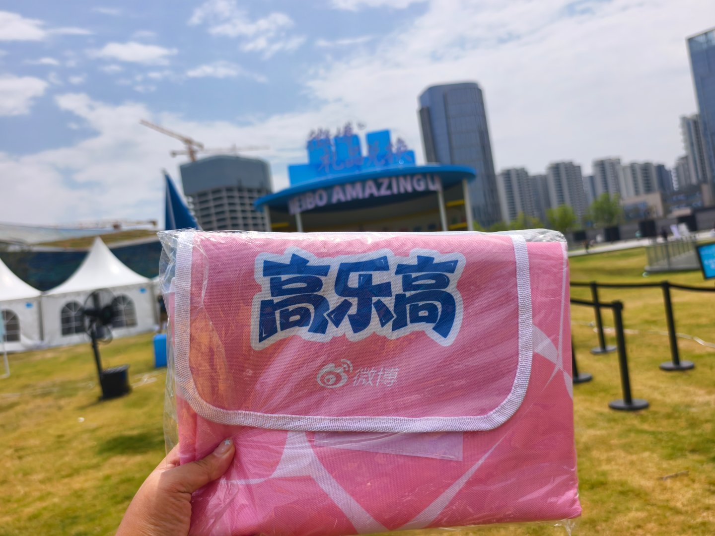 夸一夏派对不散场 又来 