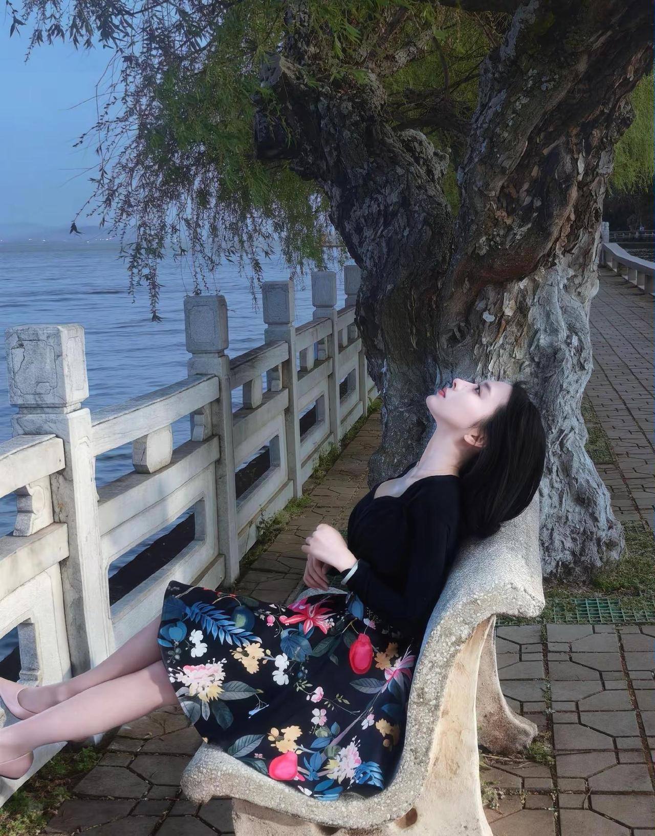 我的胡思乱想  可以织13件毛衣。磊楼 昆明打卡 intp 松弛感