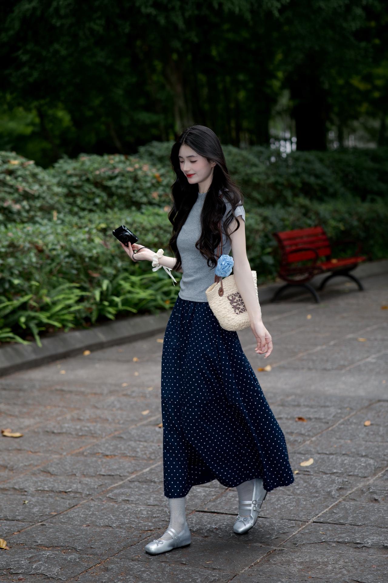 少女感夏日ootd 夏天穿搭 小个子穿搭 穿美裙赴夏日之约 随意穿搭