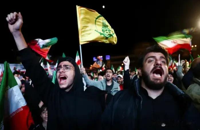 美以伊停战协议达成后，
伊朗国家电视台发布信息称：这是伊朗的胜利。
伊朗最高国家