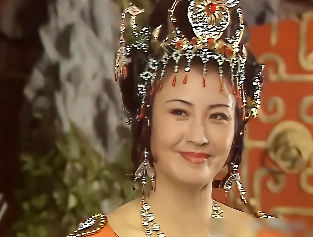 撕掉芭蕉扇，铁扇公主连山头的土地公都打不过。这么多年，你是不是也被骗了？她根本不