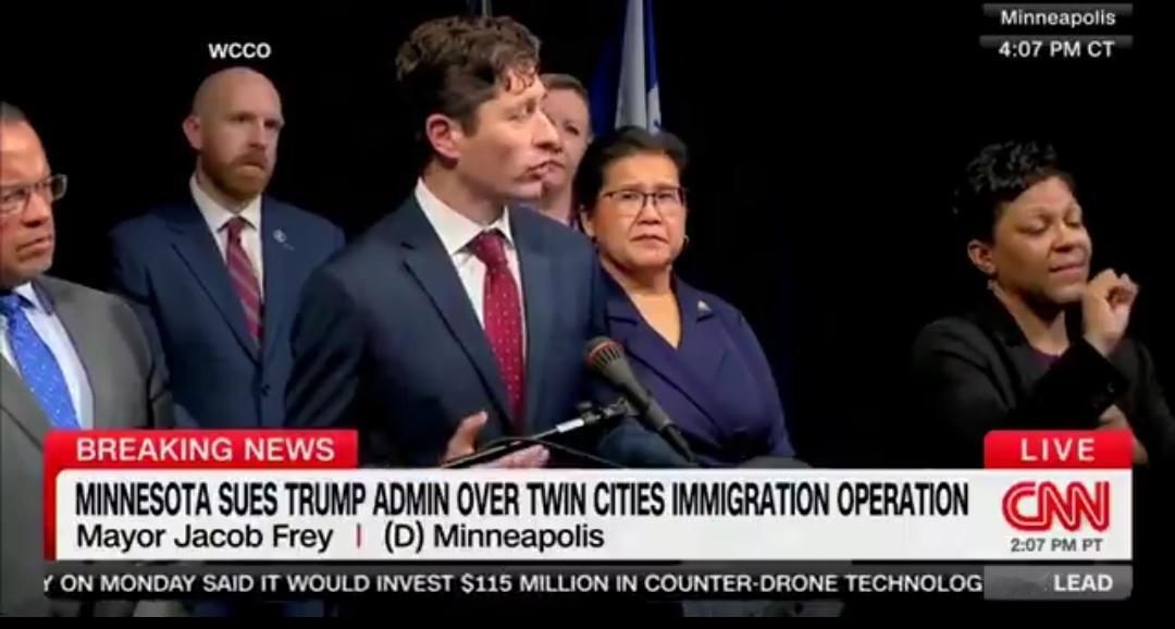 🚨突发：明尼阿波利斯市长雅各布·弗雷煽动更多针对美国移民及海关执法局（ICE）