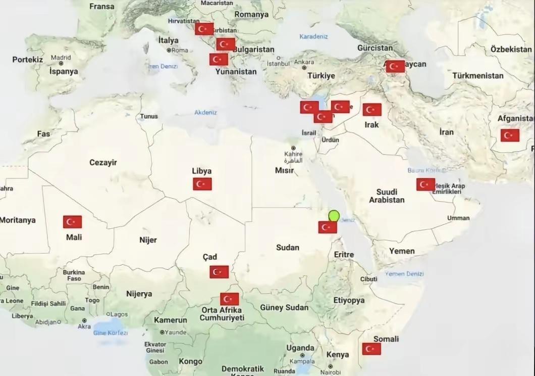 土耳其的"军事神话"，海外军事基地全球第二，仅次于美国：一个被经济困住的大国野心