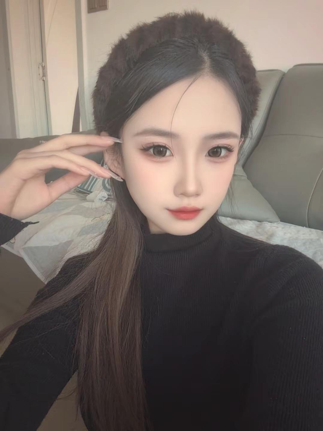 健康可爱 没有眼袋