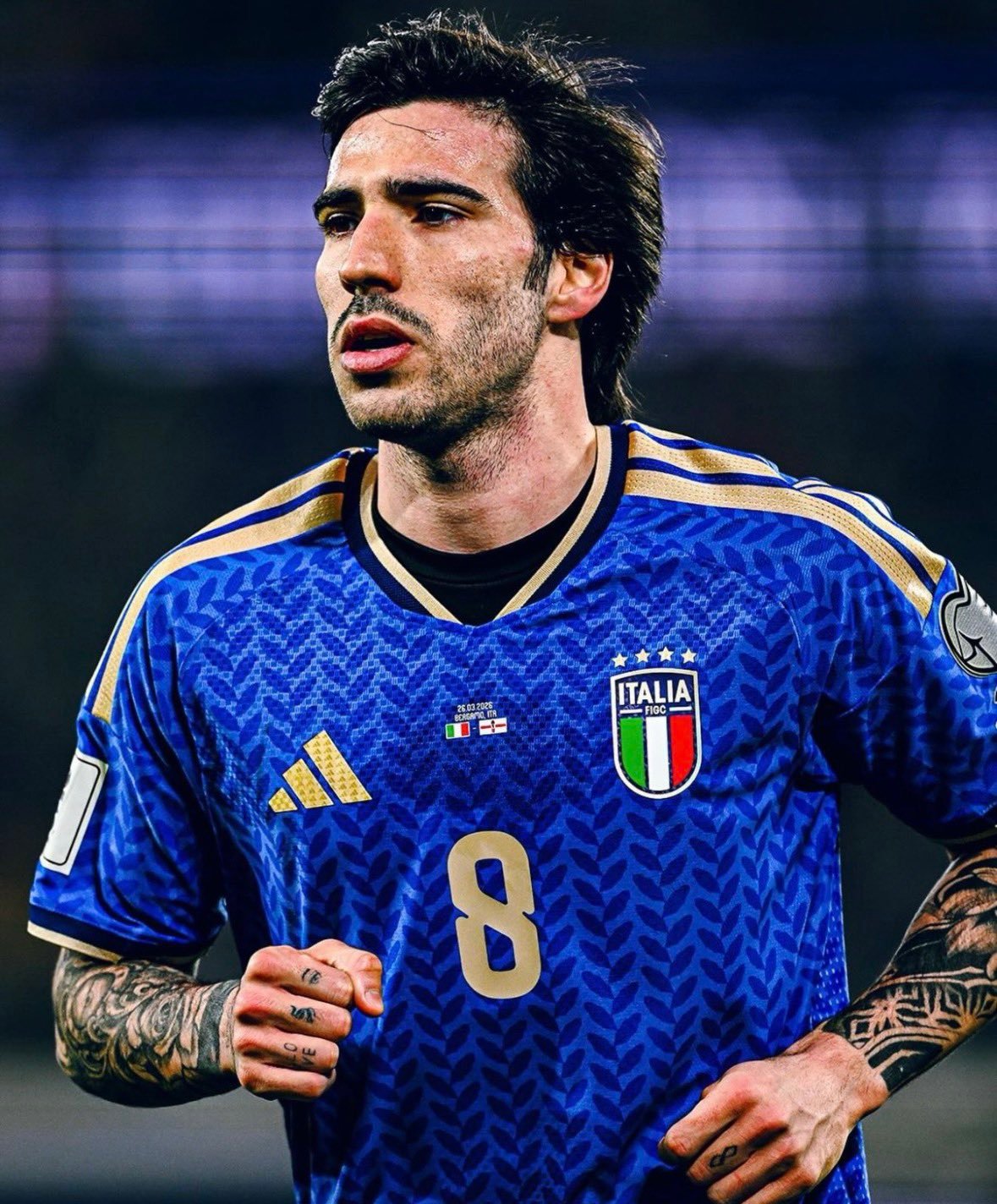 泰晤士报记者Martyn Ziegler：纽卡斯尔联因违反欧足联财务规则而面临高