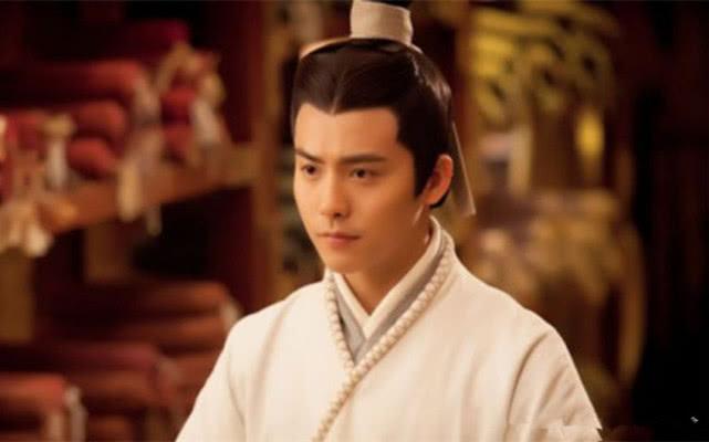 “东汉最倔‘钉子户’：皇帝三次下诏请他当官，他回信只写俩字——‘不去’！结果……