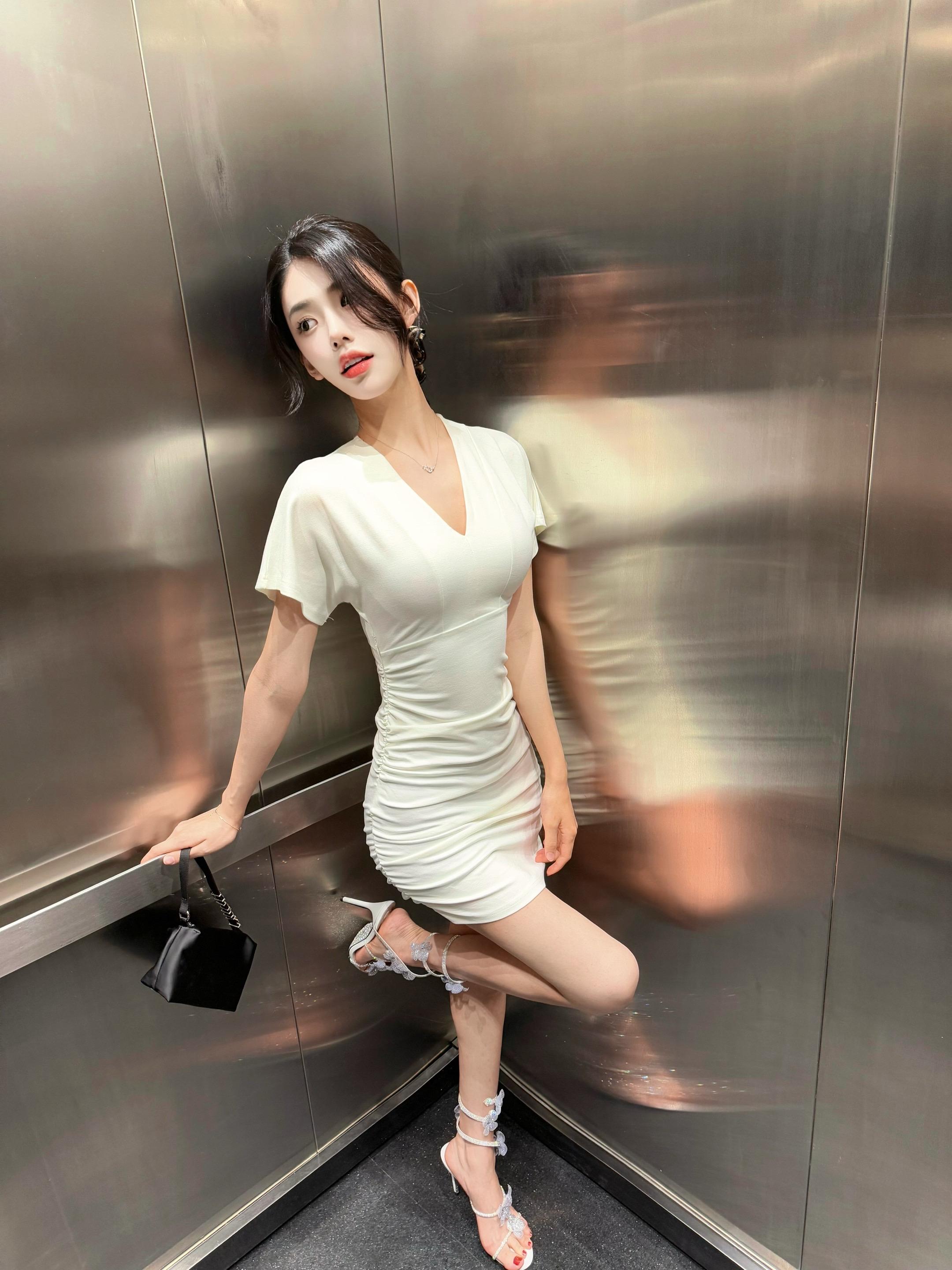 爱我恨我都要排队