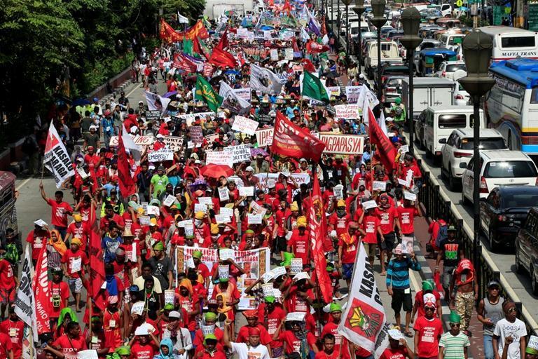 菲律宾副总统弹劾风波发酵，超六成民众支持调查
 
近期菲律宾国内针对副总统莎拉·