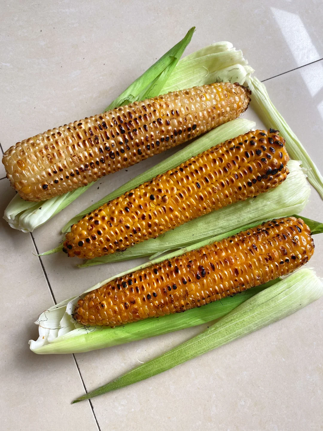 东北烤苞米🌽嘎嘎香🤤