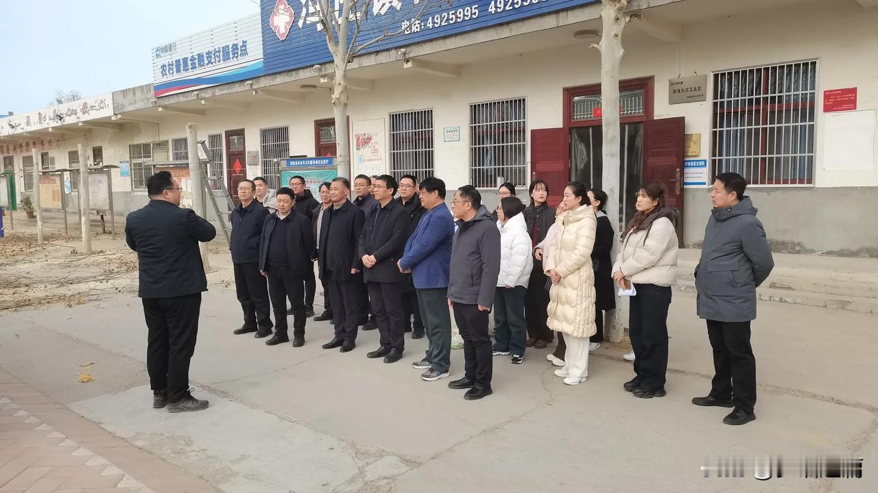 司马迁有言：““天下熙熙，皆为利来；天下攘攘，皆为利往。”人性就是如此，当你风光