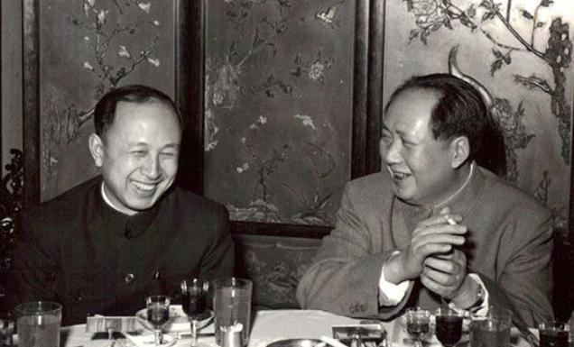 1955年，钱学森冲破美国层层阻拦，携家人回到祖国，回国之后，他先后六次得到毛主