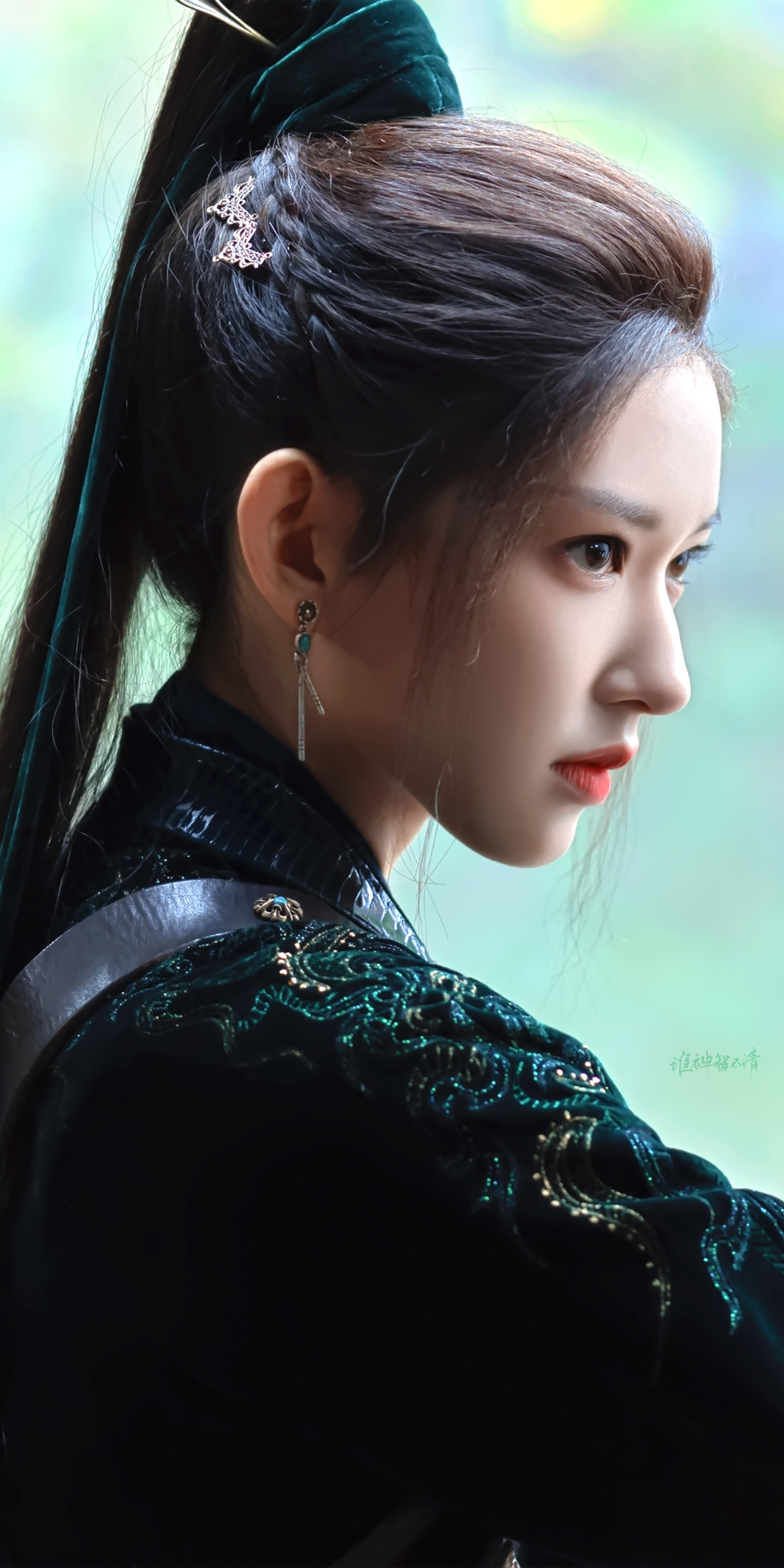 裴思婧｜壁纸尺寸 
