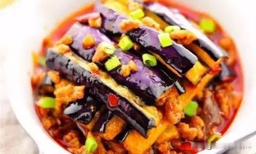 醉美中秋赏味指南，为了积分抽奖得红包，说说家常菜鱼香茄子，

鱼香茄子味道极好，