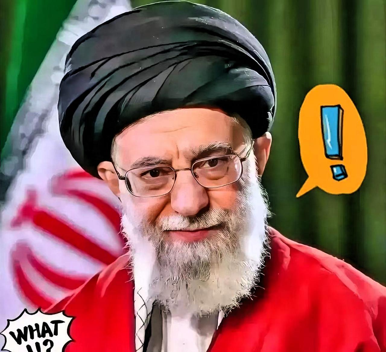 4月21日晚，伊朗首都德黑兰卡德尔广场，一枚“卡德尔”中程弹道导弹赫然亮相。与此