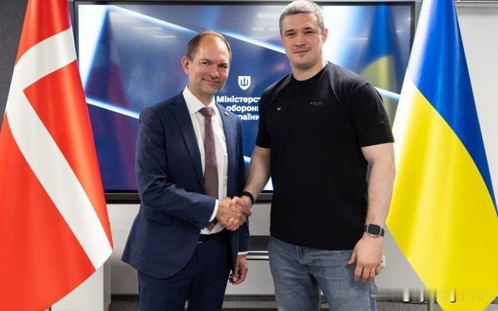 🇺🇦 🇩🇰 加强乌克兰与丹麦之间的合作

6月29日，乌克兰与丹麦国防部