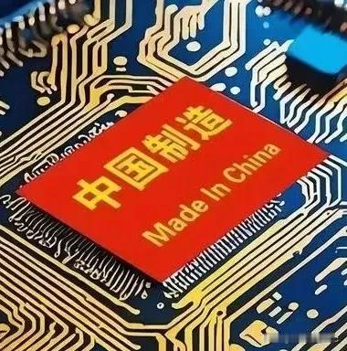 根据2026年8月28日（周五）的A股市场数据，今日沪深两市成交额突破了2万亿大