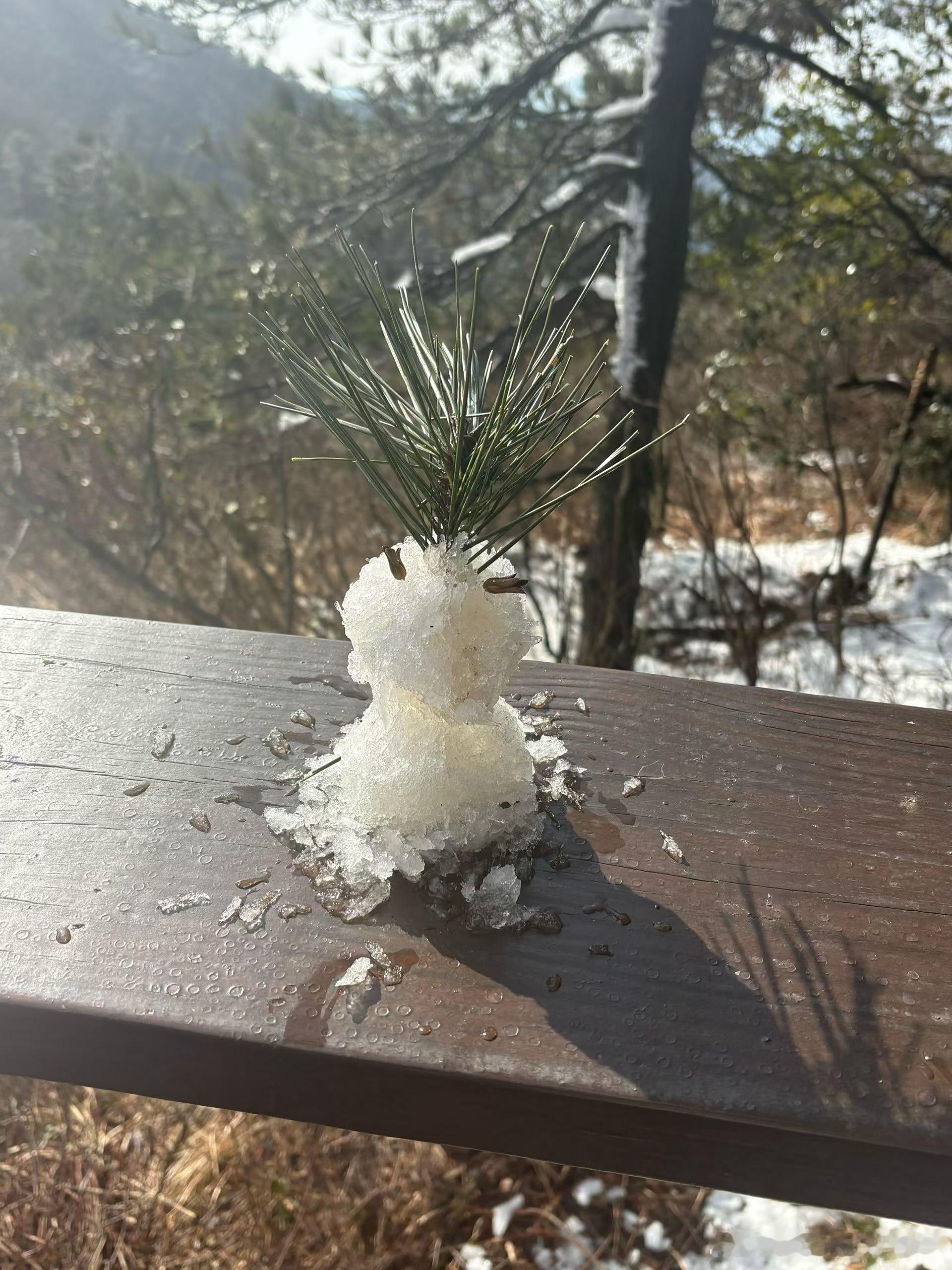 生活手记爱再坚固，也难逃渐趋冷淡的可能。这份冷淡从不是爱意消失，而是激情褪去后的