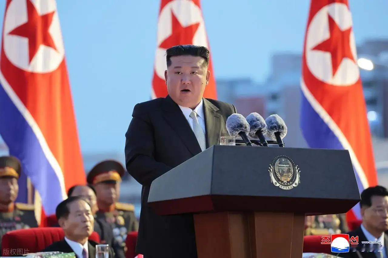 金正恩即将访华，一向不喜欢在国际舞台露面的朝鲜领导人，怎么突然要“上桌”了？
