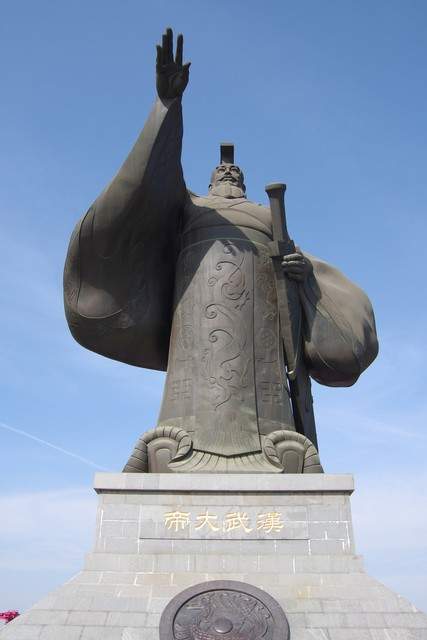 大漠孤烟与帝国雄心、汉武帝刘彻的功过是非