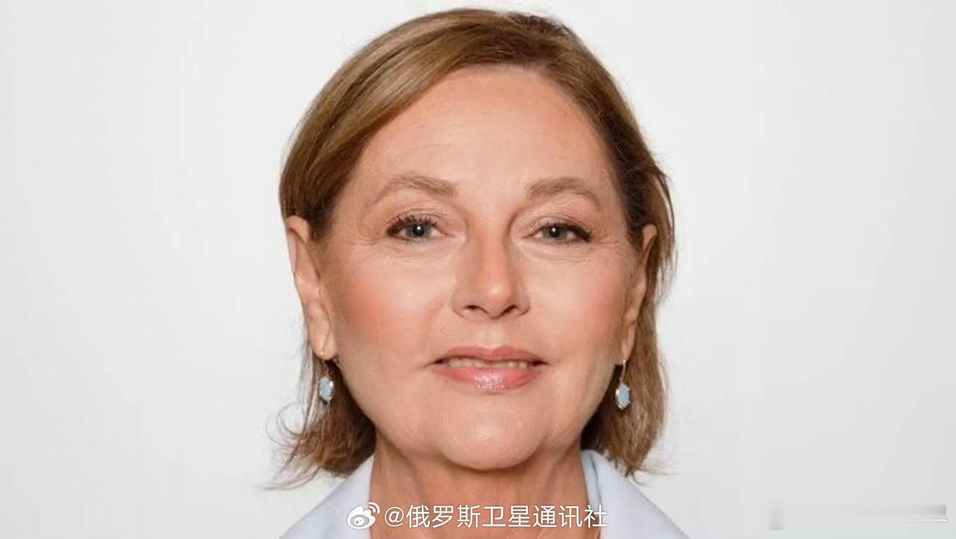 【美已故参议员格雷厄姆之妹在台湾问题辩论中承认自己外行】美国已故参议员林赛•格雷