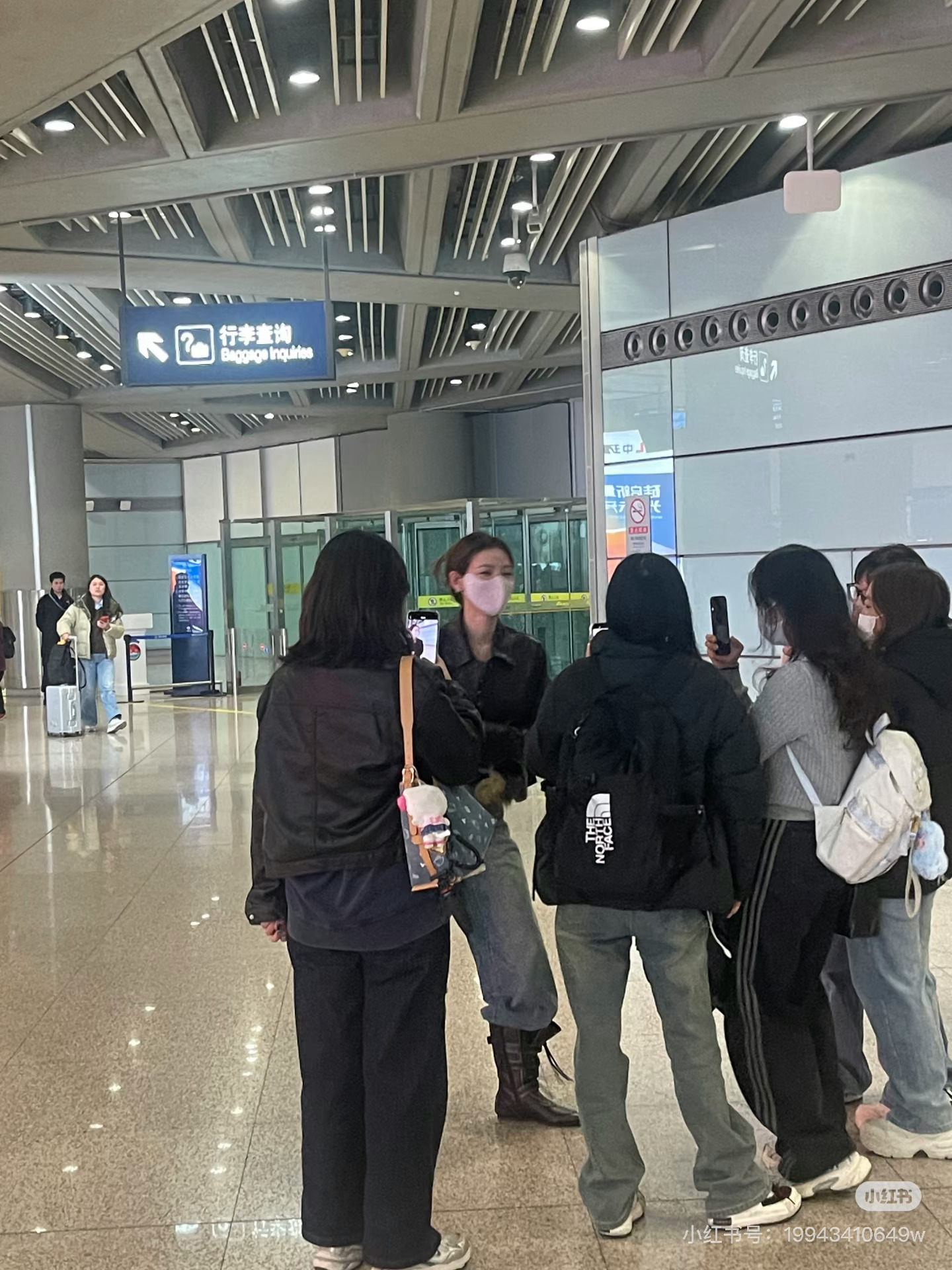 无予伦毕 💛无予伦毕  看到妈妈啦～ 