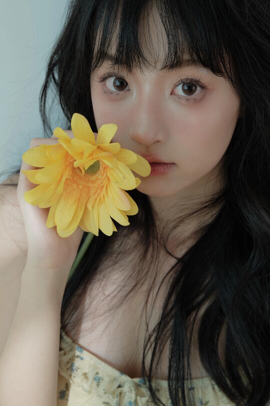 带着花去见你 黄色的花花🌼🌼